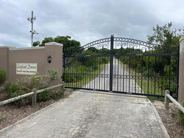 5 678 m² Land