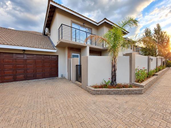 4 Bedroom Townhouse