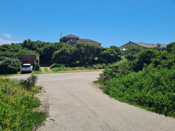 733 m² Land