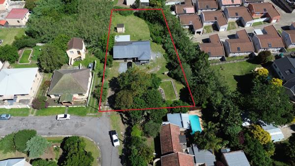 2 453 m² Land