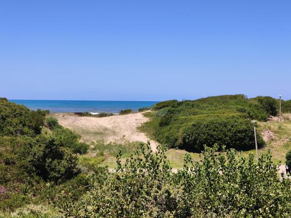 715 m² Land