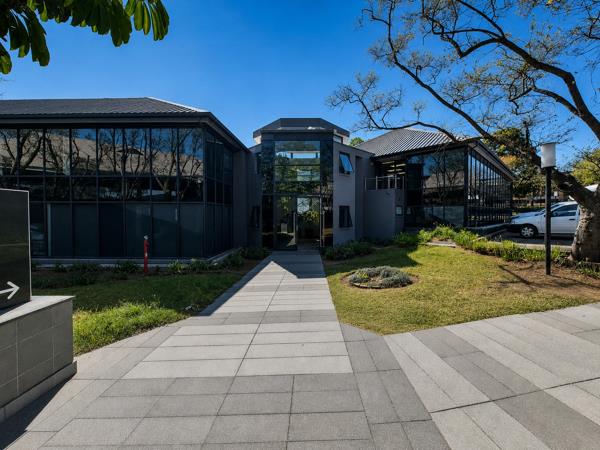 95 m² Commercial space
