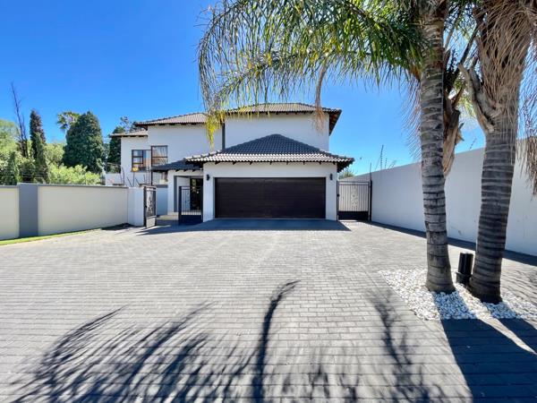 4 Bedroom Townhouse