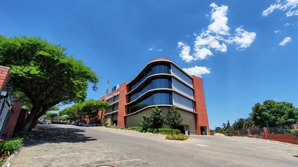 460 m² Commercial space