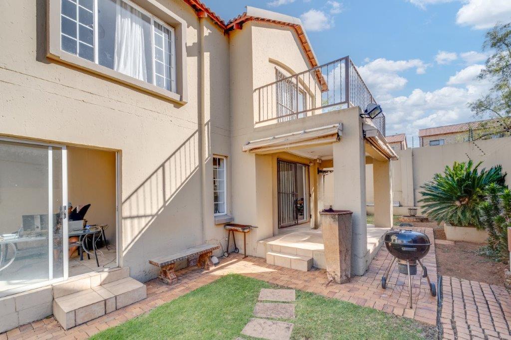 3 Bedroom Townhouse