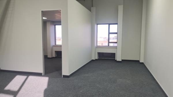 62 m² Commercial space