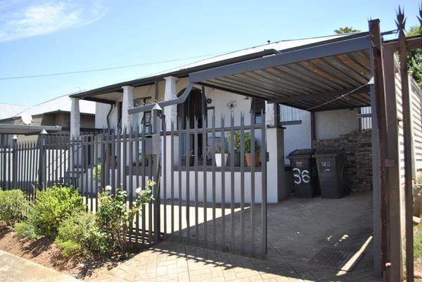 2 Bedroom House