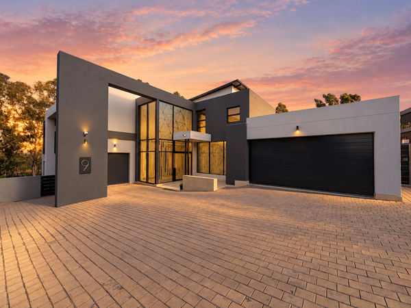 5 Bedroom House