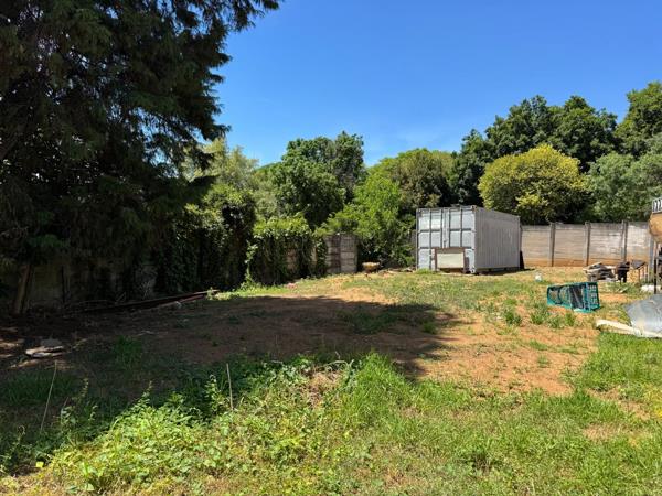 492 m² Land