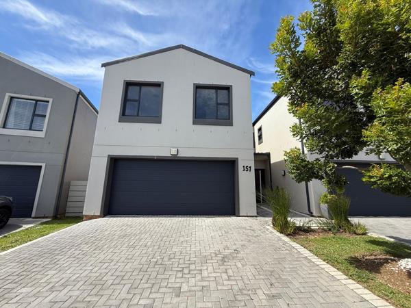 4 Bedroom Townhouse