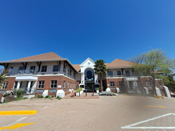 498 m² Commercial space