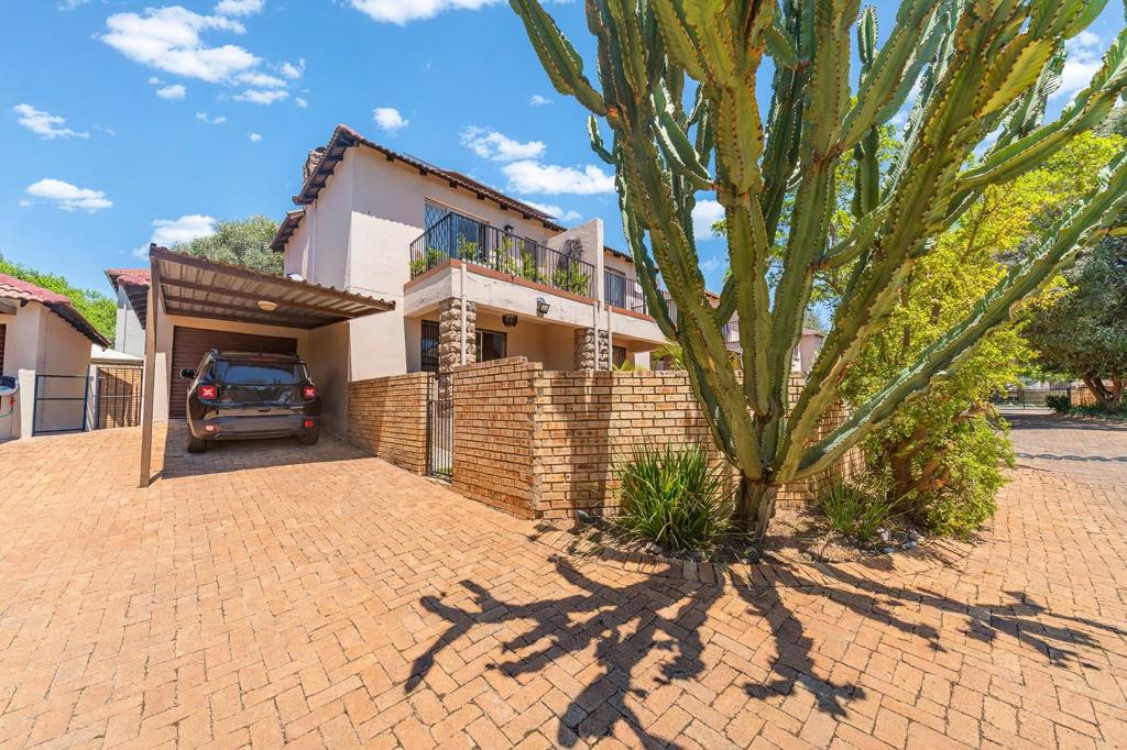 2 Bedroom Townhouse
