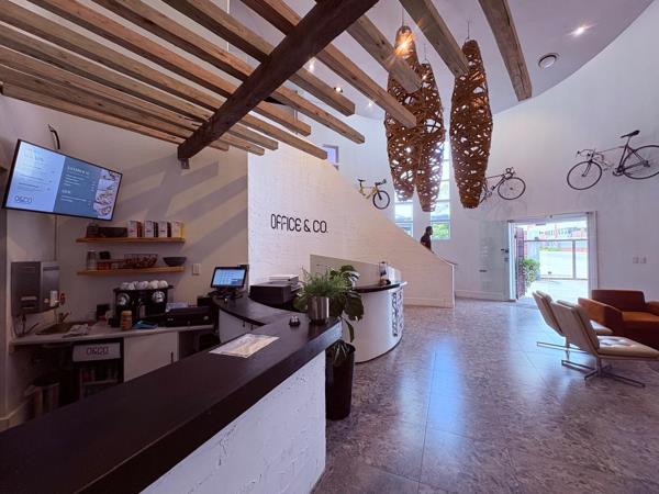 38 m² Commercial space