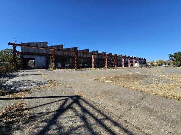 9 996 m² Industrial space