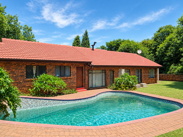 10 Bedroom House
