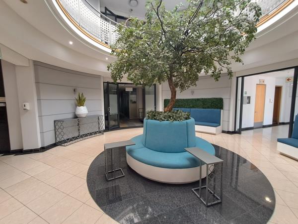 3 649 m² Commercial space