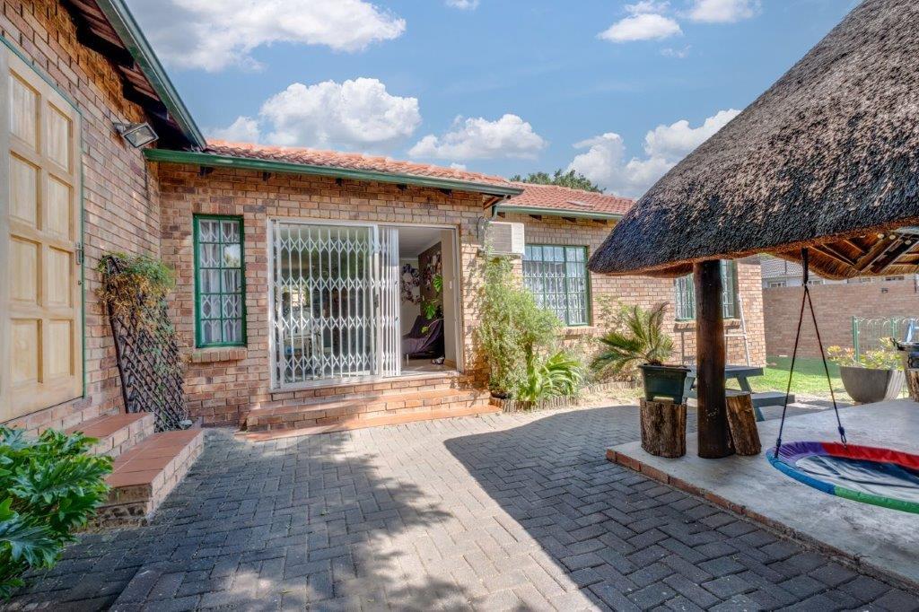 3 Bedroom Townhouse
