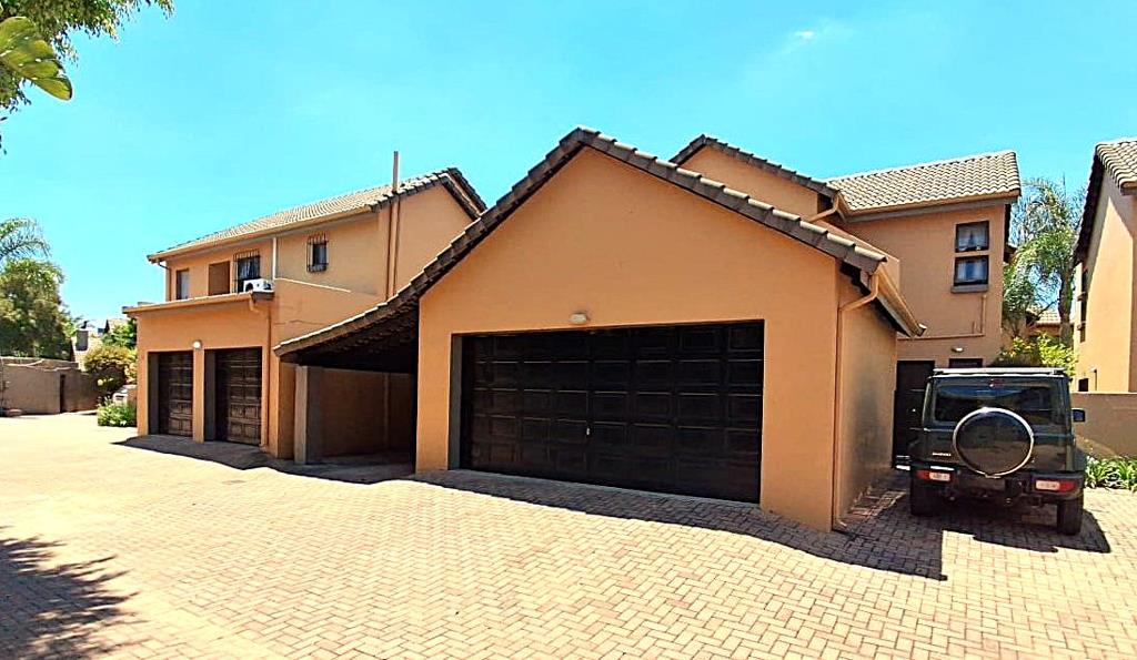 3 Bedroom Townhouse