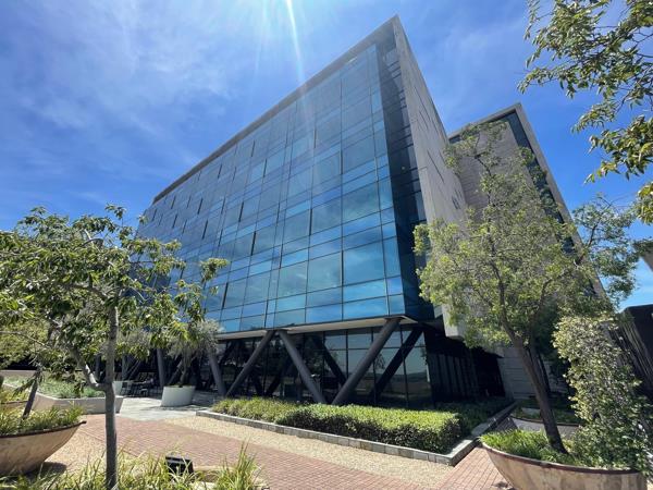 299 m² Commercial space