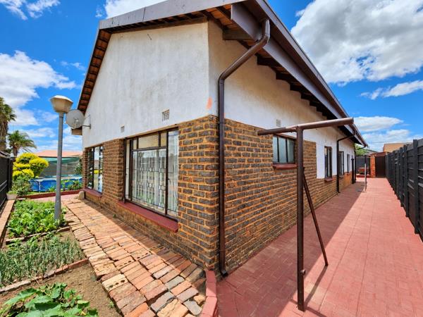 4 Bedroom House