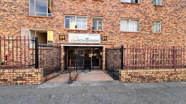 5 Bedroom Flat
