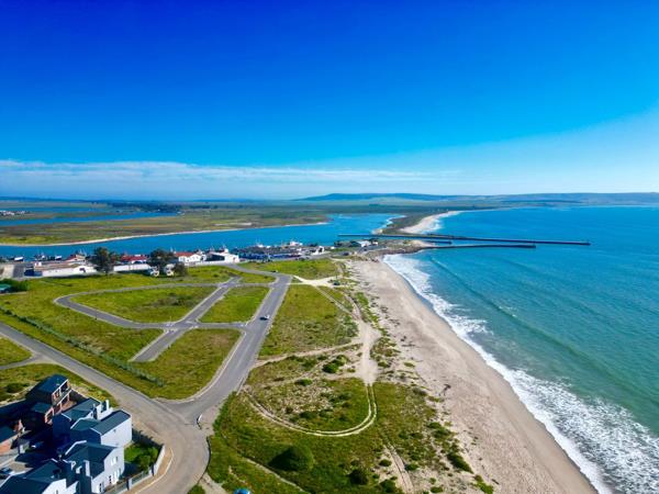 298 m² Land