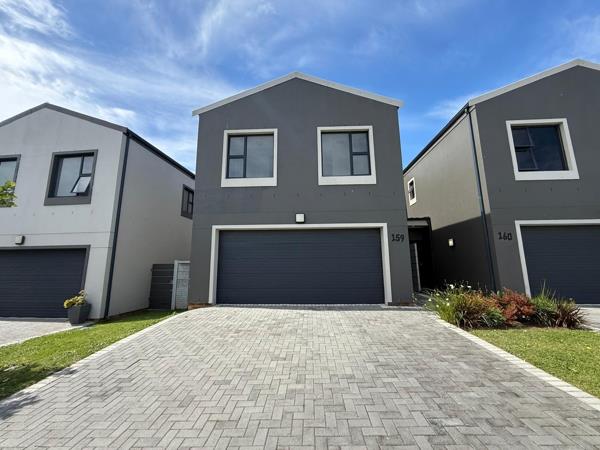 4 Bedroom Townhouse