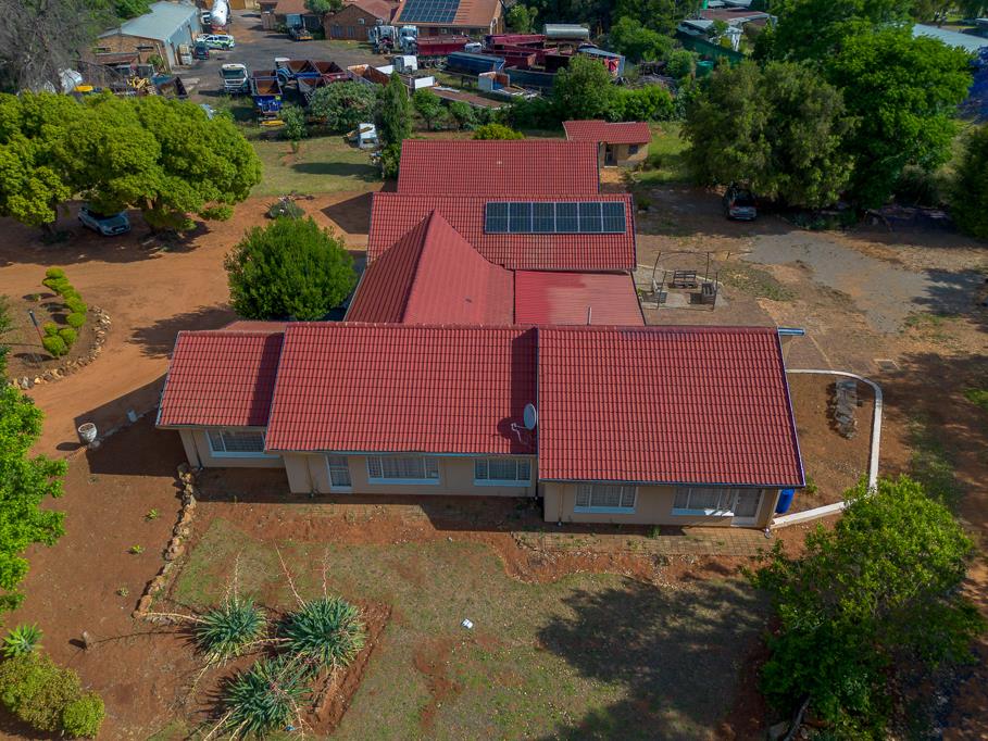 5 Bedroom House