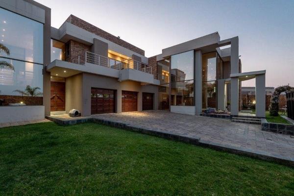 6 Bedroom House