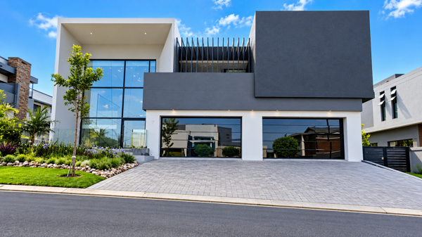 6 Bedroom House