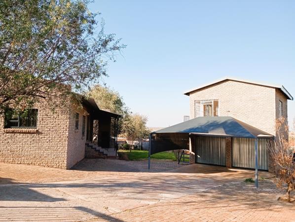 2 Bedroom House