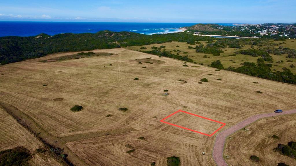 828 m² Land