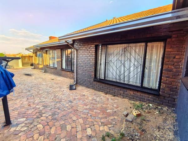 3 Bedroom House