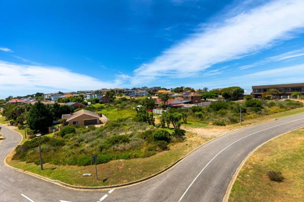 1 602 m² Land