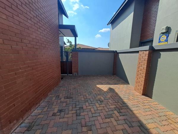 3 Bedroom Townhouse