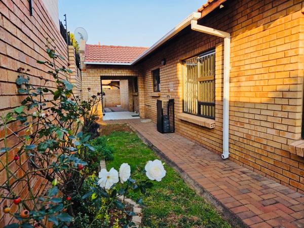 4 Bedroom Townhouse
