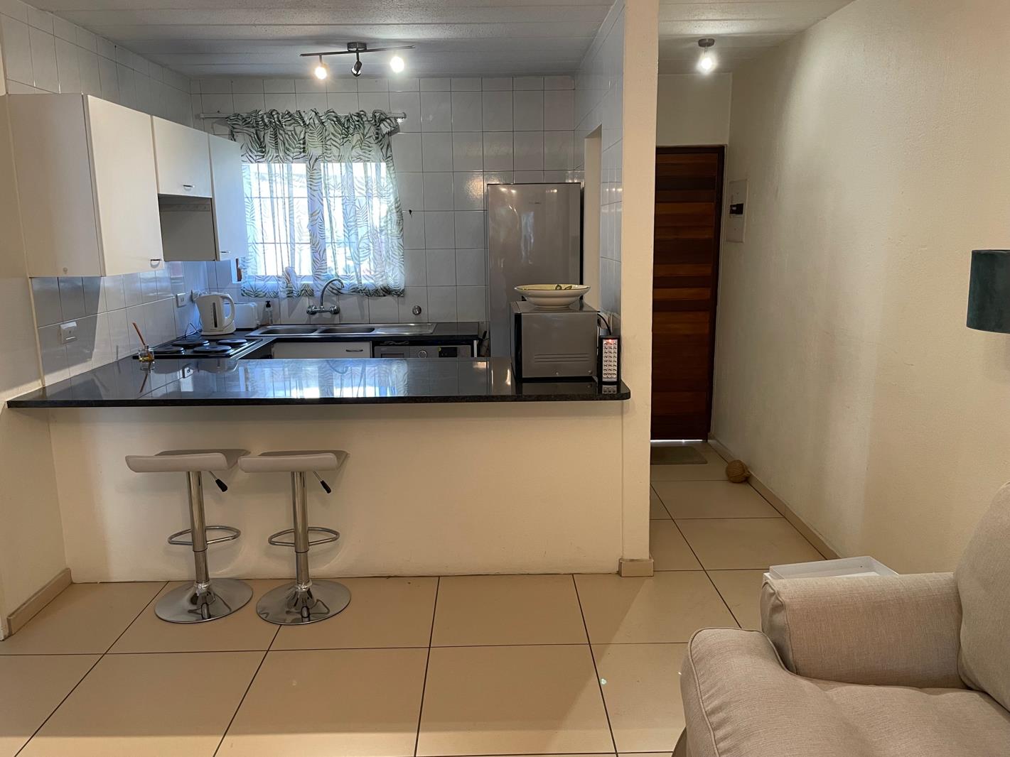 1 Bedroom Simplex in Morningside