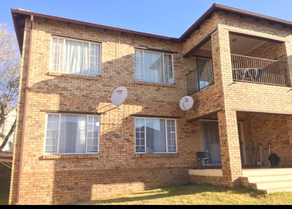 2 Bedroom Simplex