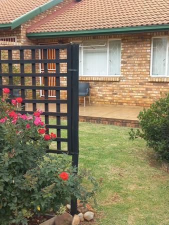 1 Bedroom Garden Cottage