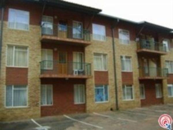 Bachelor apartment in Auckland Park