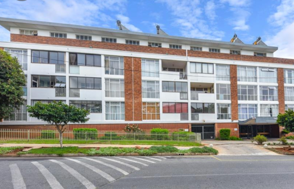 1 Bedroom Flat