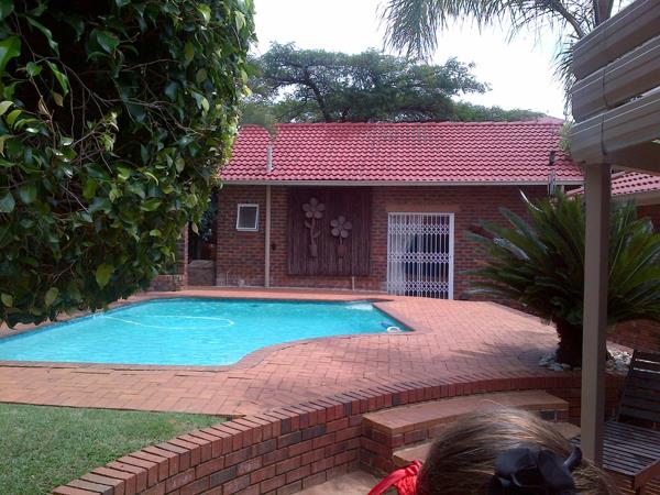 1 Bedroom Garden Cottage