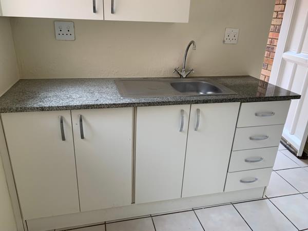 1 Bedroom Garden Cottage