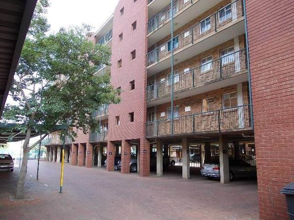 1 Bedroom Flat