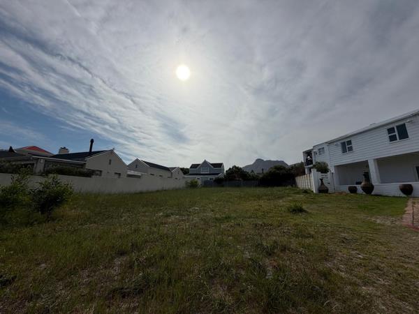 576 m² Land