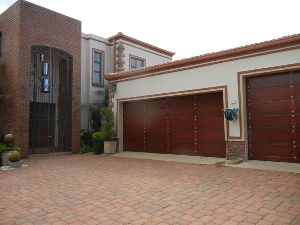 3 Bedroom Townhouse