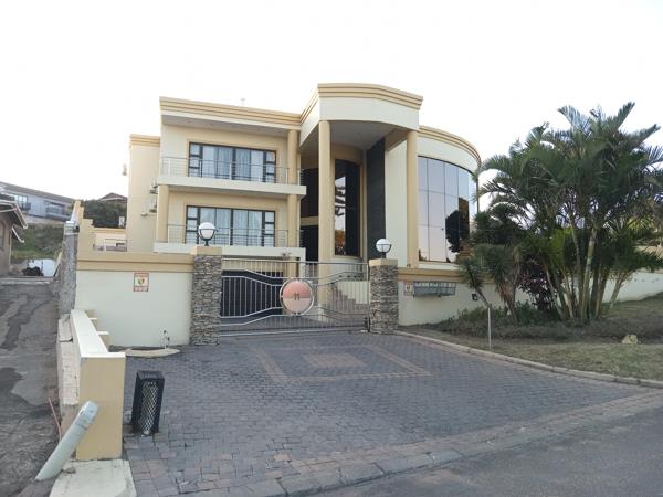 6 Bedroom House