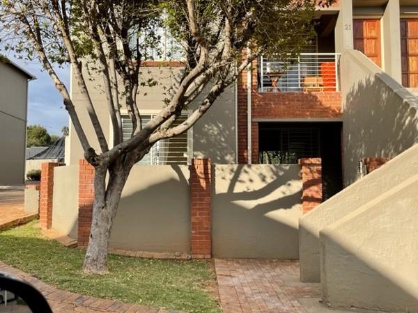 2 Bedroom Simplex