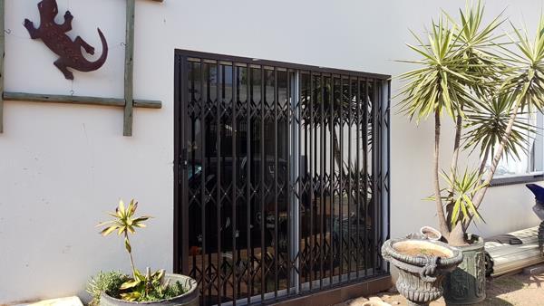 2 Bedroom Garden Cottage