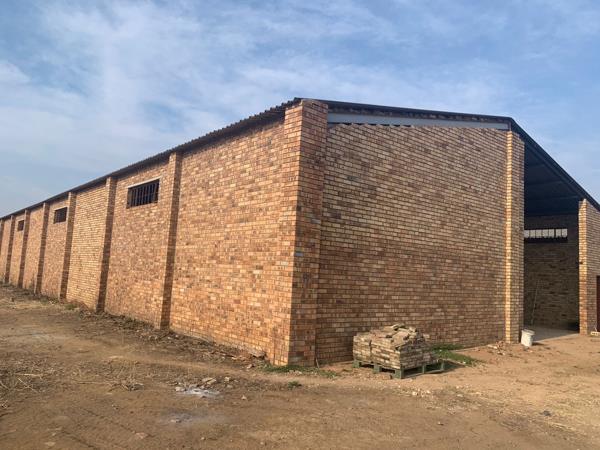 2 800 m² Commercial space